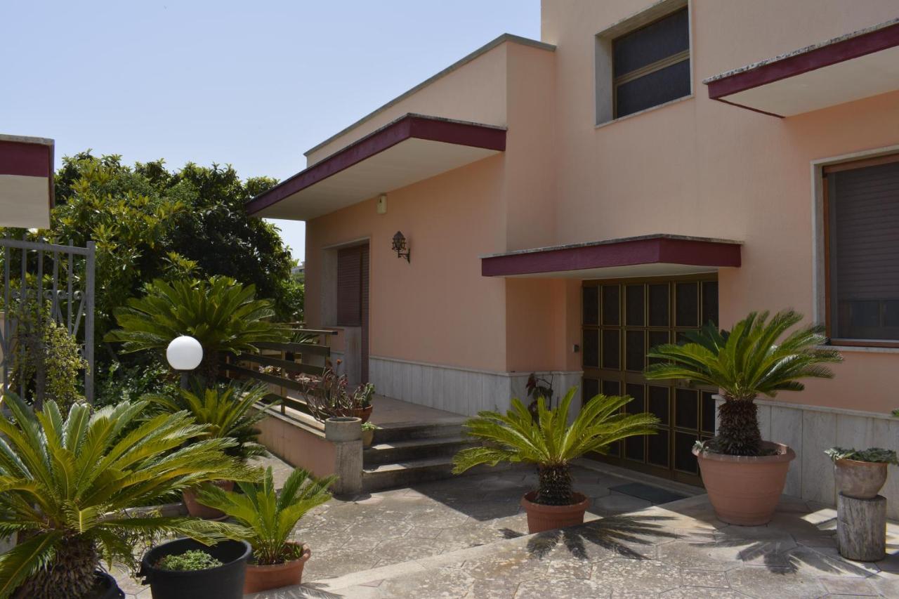Casa Vacanza Pietro E Nina Lecce Eksteriør billede