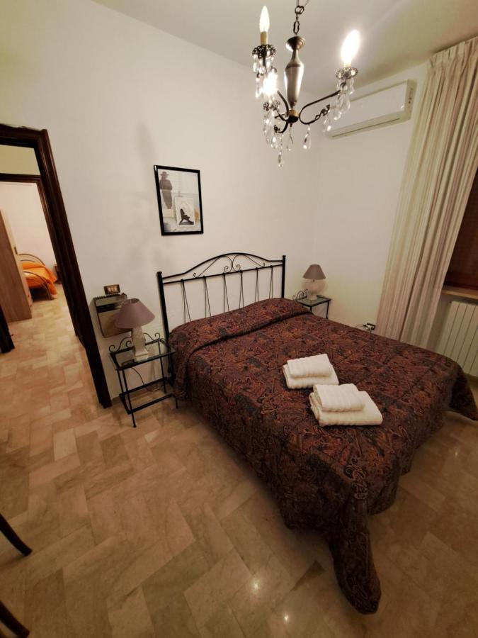 Casa Vacanza Pietro E Nina Lecce Eksteriør billede